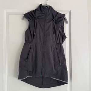 Lululemon Running Vest, Charcoal Gray, Rare Style, 4